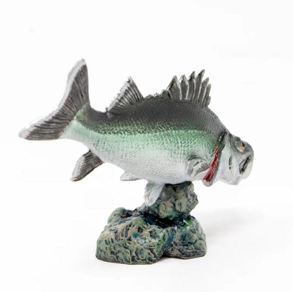 Favorite AF-205 Display Figurine Suzuki Seabass 83 X 29 X 62mm (4468)