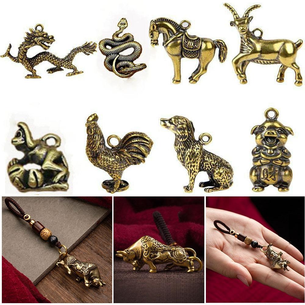 Car Ornaments Bull Ornament Sculpture Key Pendant Copper Miniatures Figurines Keychain Accessories