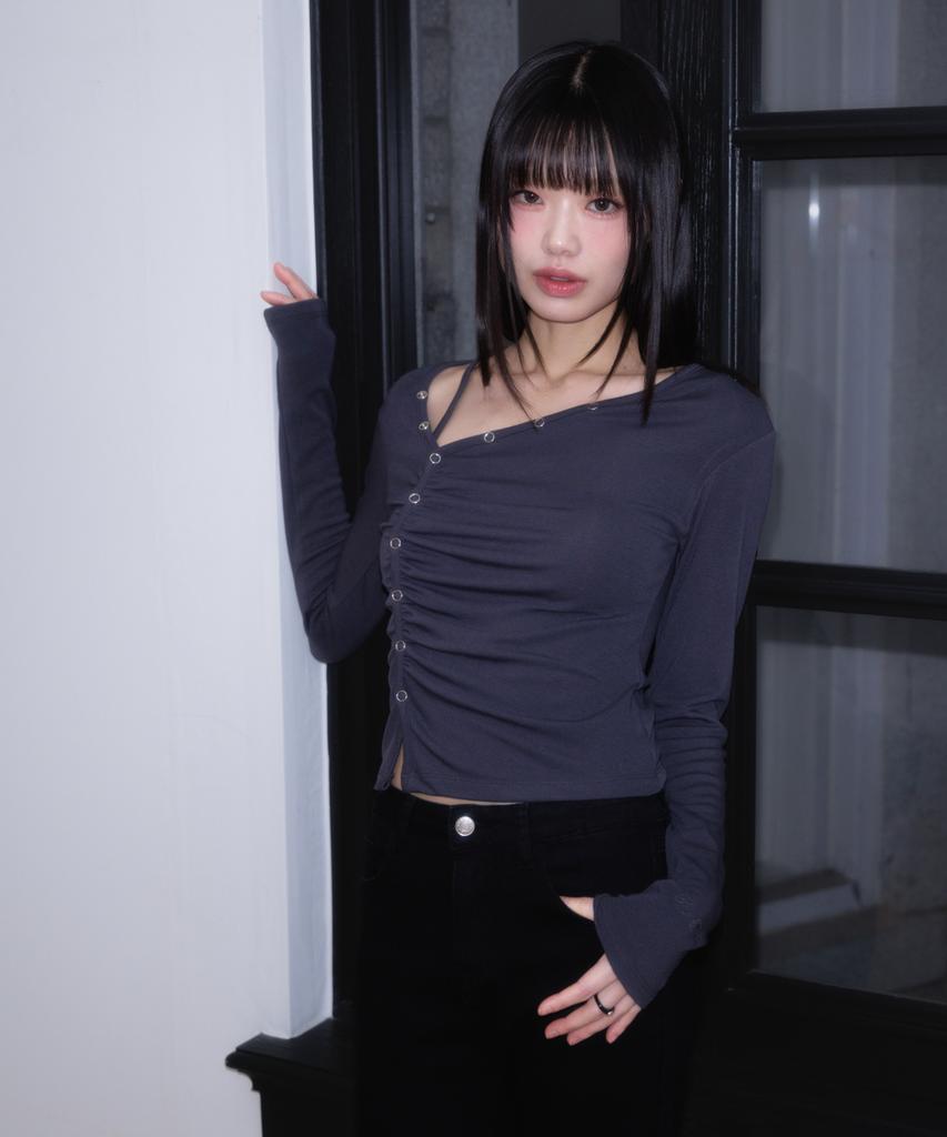 ROSEFRANTZ Unbalanced Shirring Long Sleeve [Charcoal]