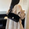 Versatile Hand Carrying Baguette Bag Women's Autumn New High-end Texture Simple Casual Shoulder Armpit Bag