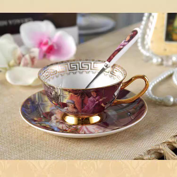Европейская кофейная чашка из костяного фарфора, набор чайных принадлежностей для кафе, набор ложек и блюдец, роскошная керамическая кружка, фарфоровая чайная чашка высшего качества, посуда для вечеринок