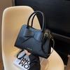 Bride's Wedding Banquet Handbag  Women Autumn Winter New Red Versatile Crossbody Bags Temperament Commuter Shoulder Bag