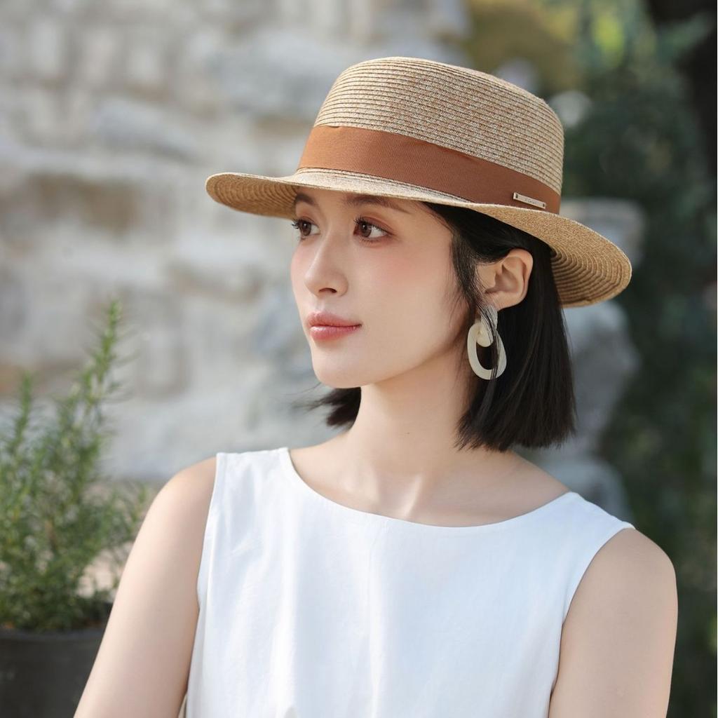 Old money wind French straw hat summer women's flat top sunshade basin hat fashion seaside beach vacation sun protection sun hat