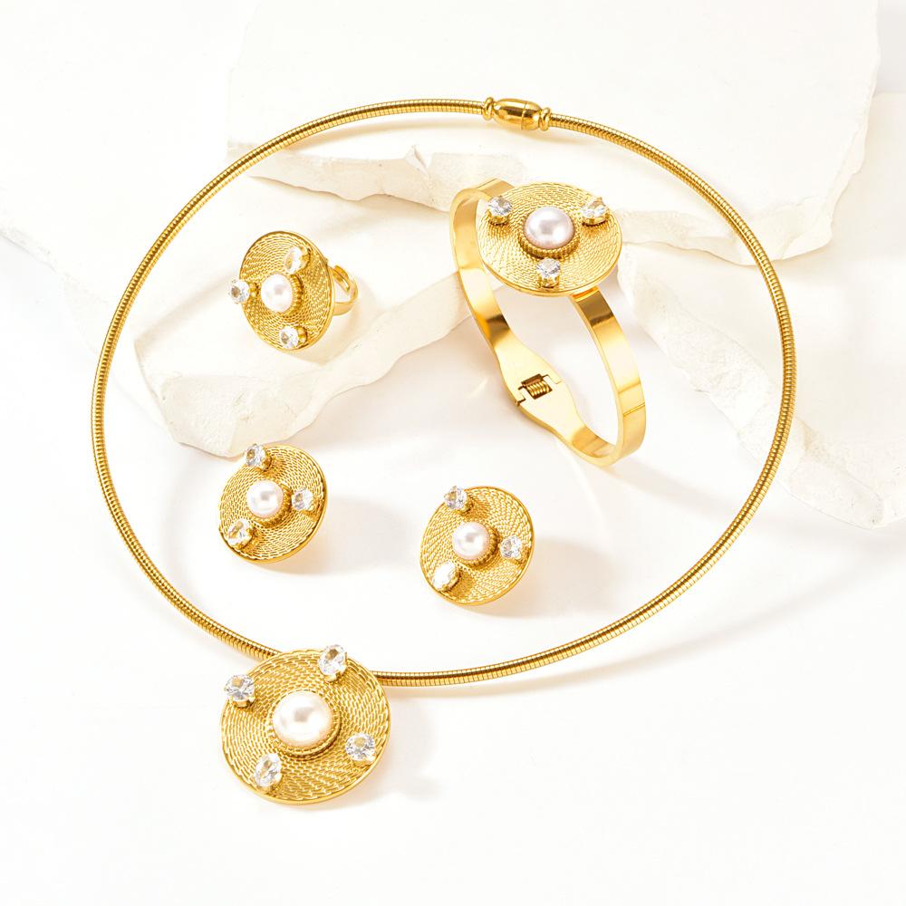 Fashionable Retro Diamond Inlaid Round Luxury Stainless Steel Jewelry Set Women 4pcs Jewelry Set