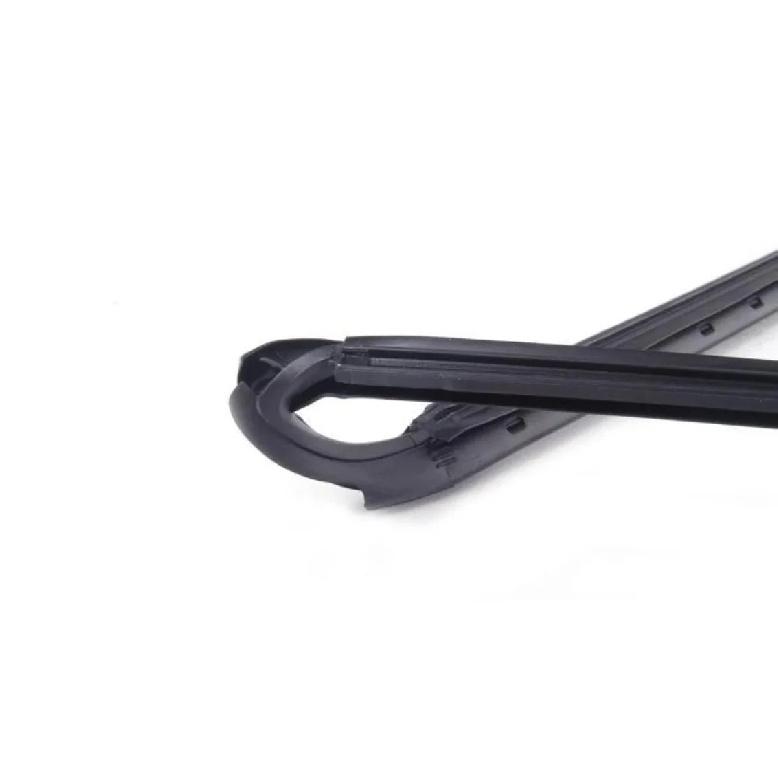 51318159784 Front Windshield Trim Seal Molding Weatherstrip For bmw