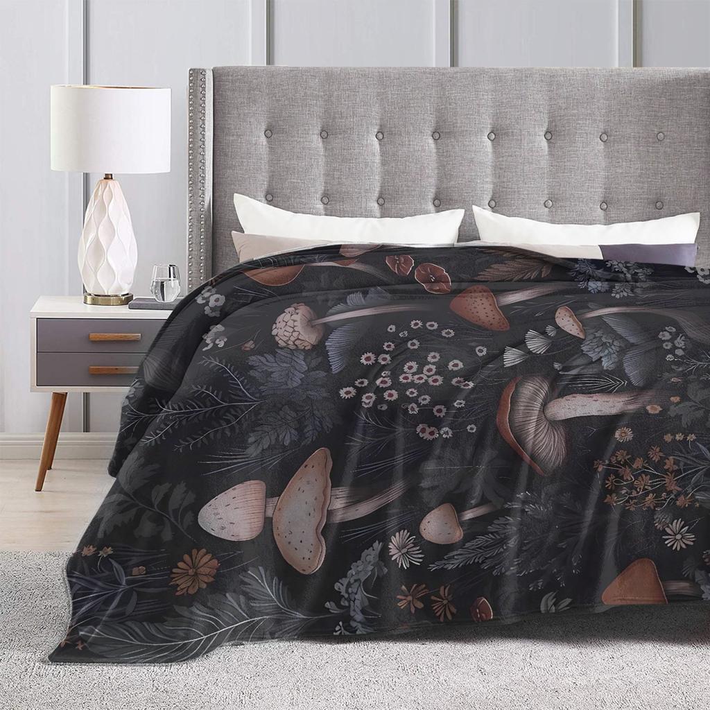 Dreamy Forest Mushroom Blanket Warm Comfortable Plush Bedding Throws For Bedroom Travel Flannel Bedspread Bed Cover