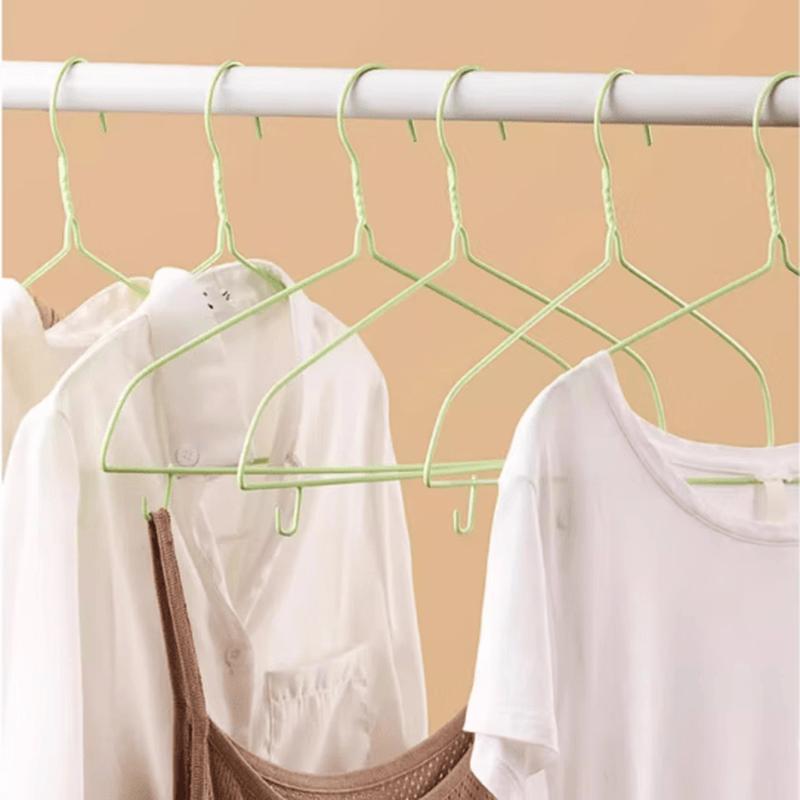 CHAHUA 10-Pack Seamless Shoulder-Protective Clothes Hangers