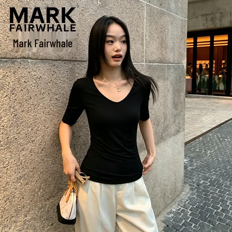 Mark Fairwhale Женская футболка с V-образным вырезом и короткими рукавами