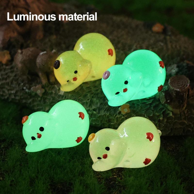 New Luminous Cute Duck Car Ornaments Auto Centre Console Dashboard Mirror Decorations DIY Garden Micro Landscape Accessories