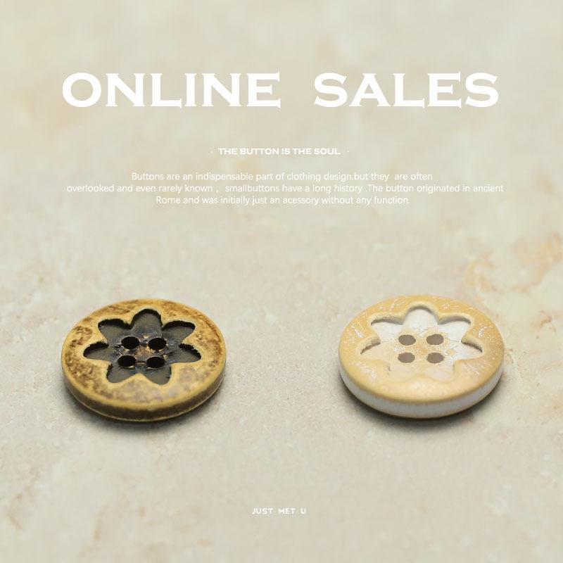 5Pcs Flower Wood Buttons Four-Eye Clothing Buttons Knitted Cardigan Jacket Trench Coat Children'S Clothing Wooden Decorative Buttons