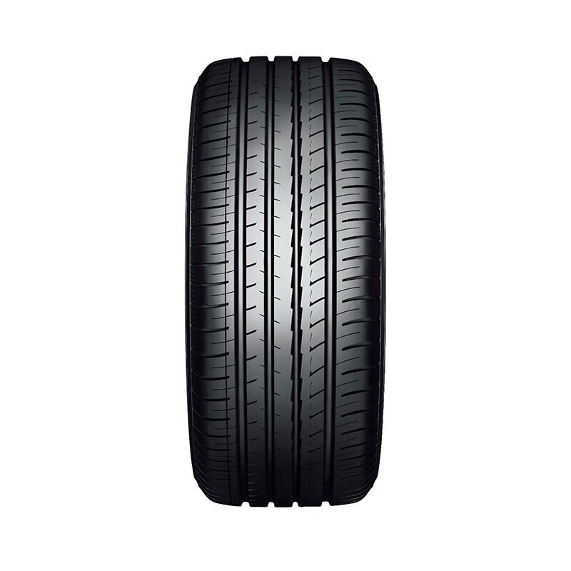 Шина для легковых автомобилей Yokohama BluEarth GT AE51B
