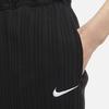 Nike Женские шорты свободного кроя с принтом логотипа и застежкой на пять точек, черные DM6402-010