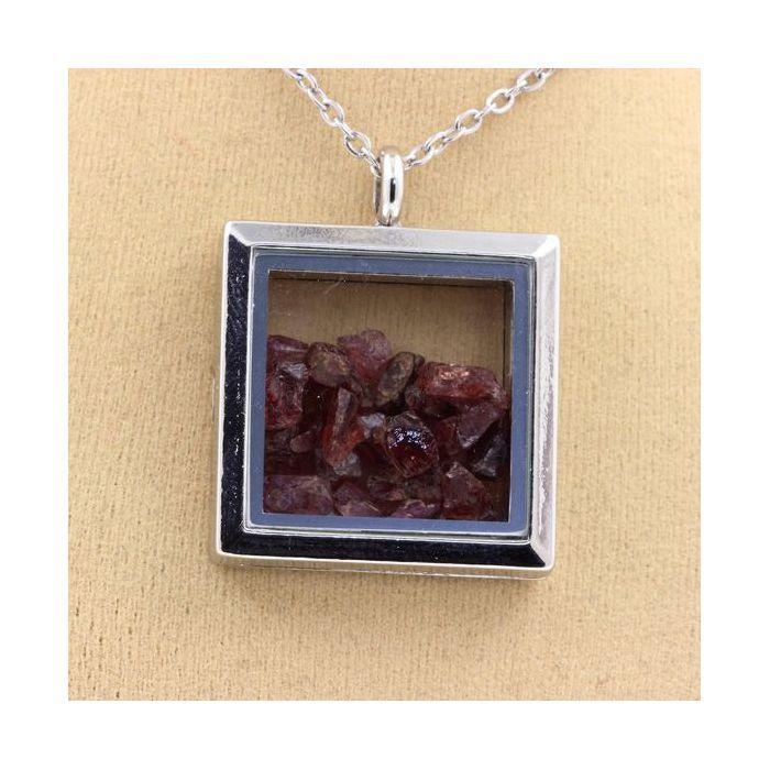 Stones and Minerals. Raw Rhodolite Garnet Necklace. Square Model. Color Silver.