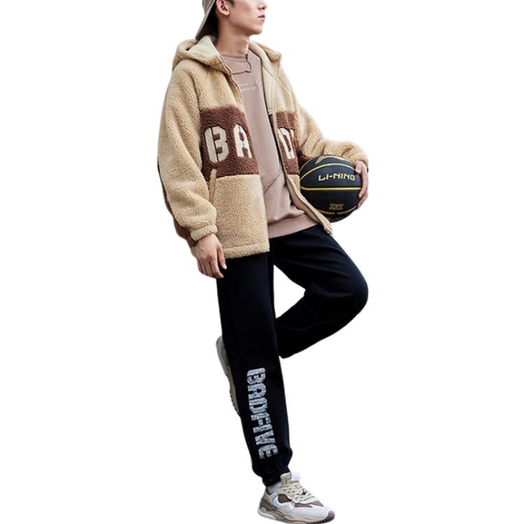 Li-Ning Anti-Wu Series FW22 Теплая хлопковая куртка с буквенным узором на подкладке из овечьей шерсти Мужская куртка молочно-коричневого цвета AFDSA69-1