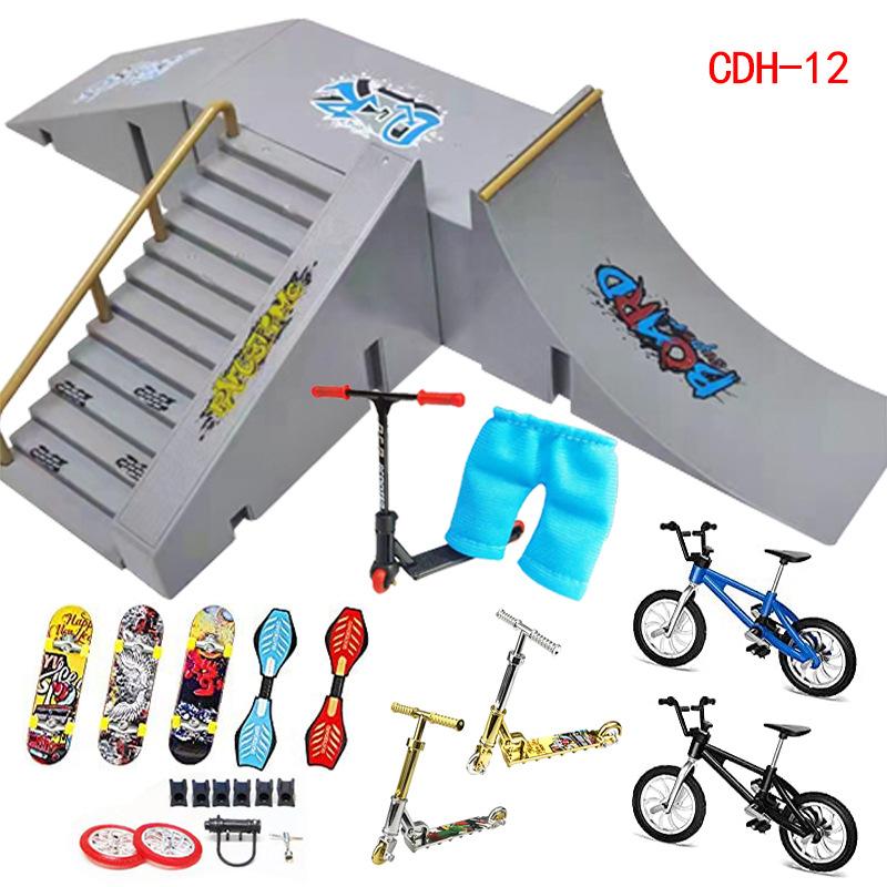 Finger Skateboarding Ramp Set Skatepark Finger Bike Scooters Scooters