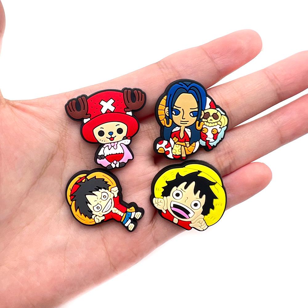 Милые Мультяшные Шармы One Piece: Мягкие резиновые пряжки и аксессуары для обуви в стиле японского аниме