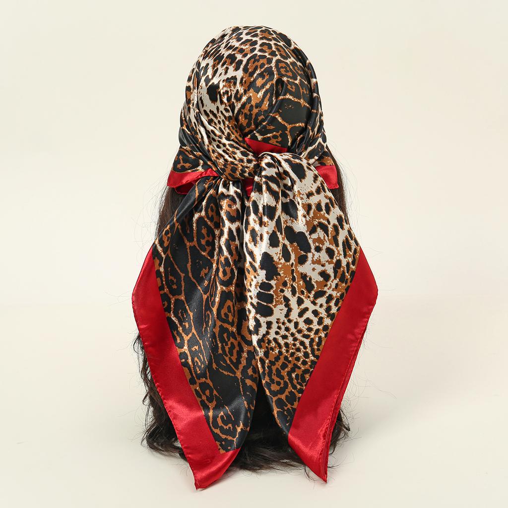 90*90Cm Satin Square Scarf Women Leopard Print Shawl Hair Wrap Silk Feeling Satin Neckerchief Hair Band Classics Leopard Bandana
