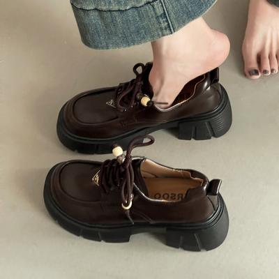 Женские лоферы на платформе 2025 лето новый сказочный стиль юбка кэжуал увеличение роста маленькие универсальные маленькие кожаные туфли тренд