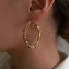 Серьги из нержавеющей стали двух цветов для женщин, женские серьги-кольца из титановой стали с закруткой, преувеличенные модные ювелирные аксессуары