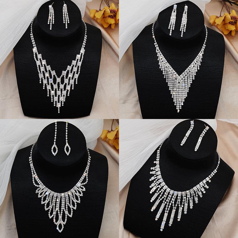 Luxury Diamond Necklace Earrings Set Party Wedding Dress Dinner Accessories Sexy Rhinestone Necklace Earrings Chain for Girls