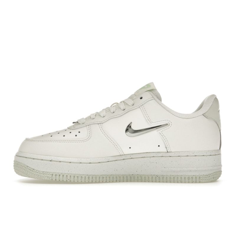Nike Air Force 1 07 SE Next Nature Sail Vapor Зеленые женские кроссовки Кремового цвета с морским стеклом Volt FN8540-100