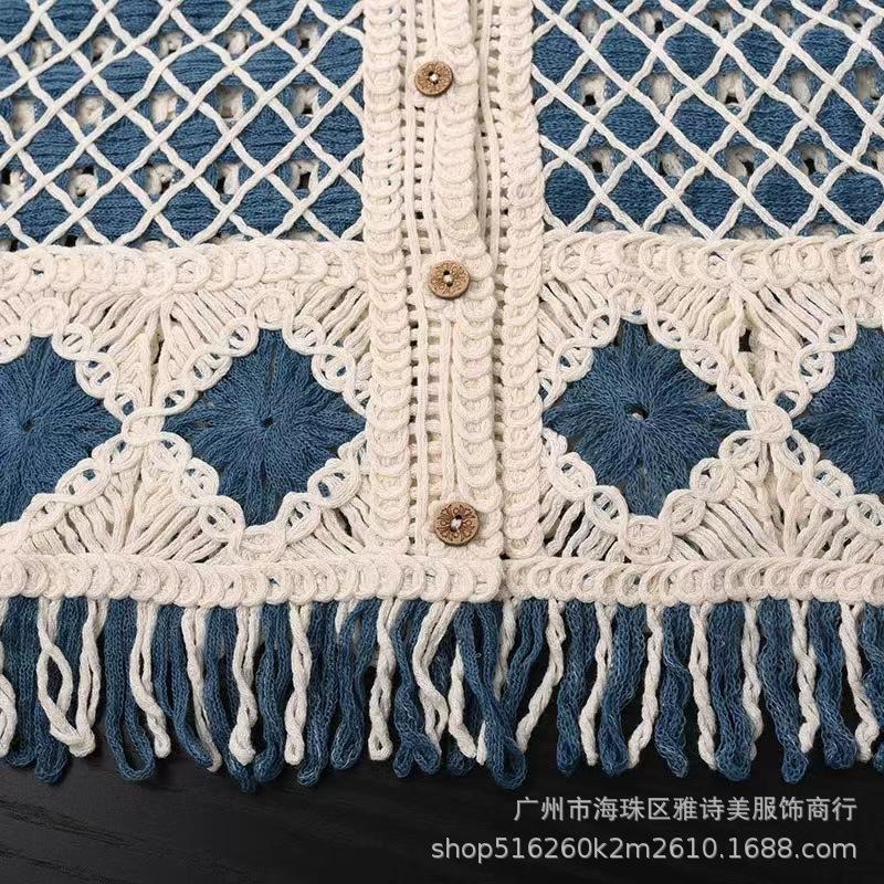 Retro Hook Flower Hollow Out Knitted Vest Cardigan for Women In Autumn Loose and Versatile V-neck Short Top Trendy