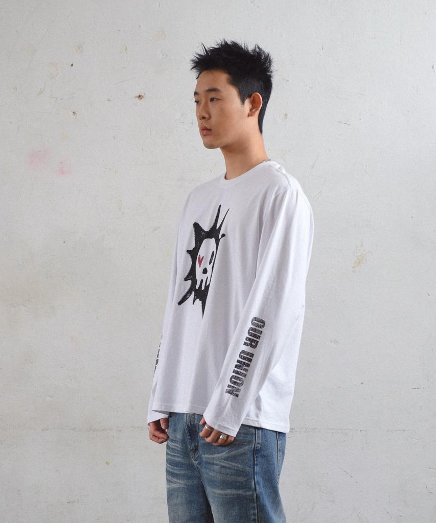 AMOU Heart Skull Long Sleeve White