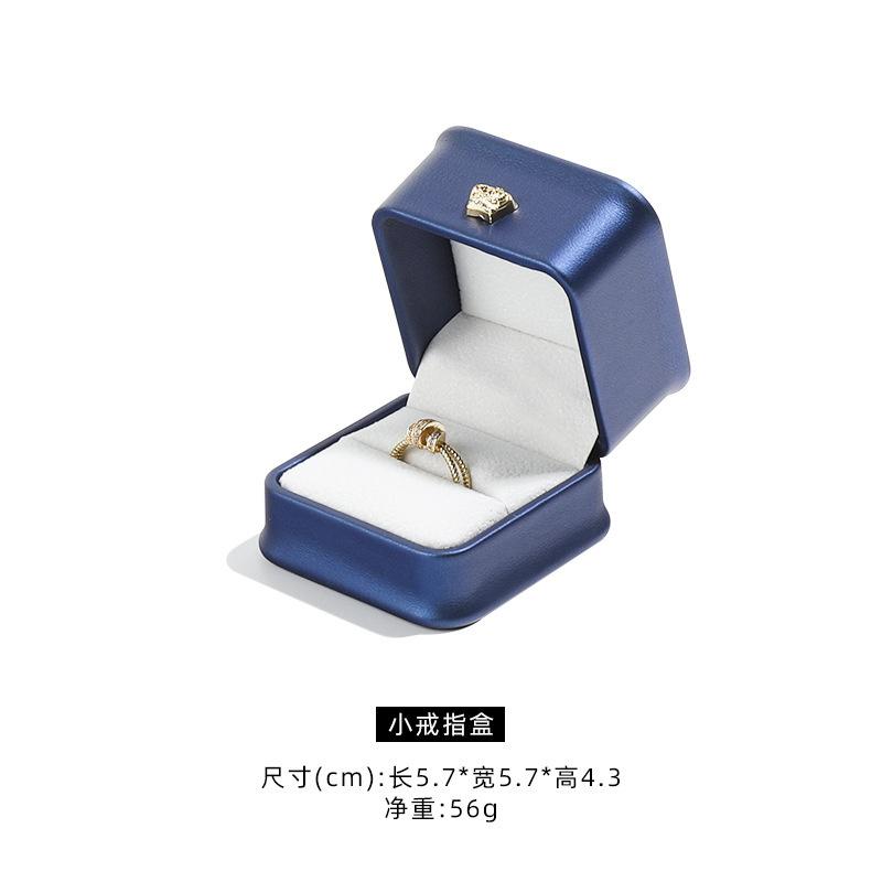 Коробка для украшений из искусственной кожи с короной, кулон для кольца, шкатулка для браслета, шкатулка для жемчуга, шкатулка для упаковки ювелирных изделий