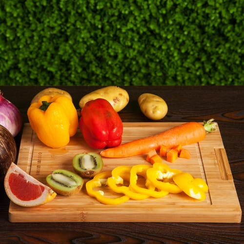 HANKEY Cutting Board, Natural Bamboo with Stand, Pizza Cutting Board, Kitchen Board, Round Cutting Board, Antibacterial (Square, 34*26cm)