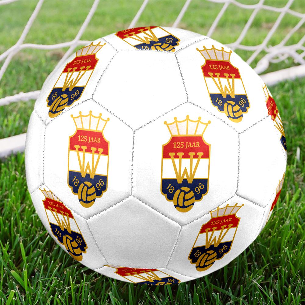 Футбольный мяч Willem II Tilburg размер 5, разноцветный, подходит для всех возрастов, машинная строчка, материал ПВХ, соревновательного уровня, прочный и с высоким отскоком