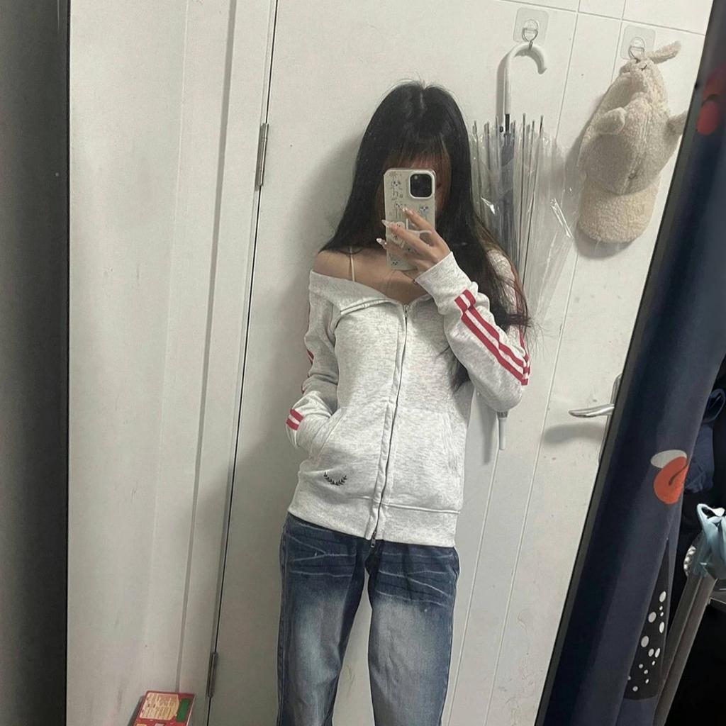 Harajuku Sports Streetwear Классические топы Модная одежда для женщин Y2K Chic Прямые плечи Толстовки с длинным рукавом Куртки Пальто