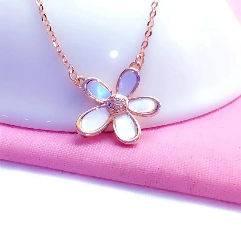 Exquisite White Fritillary Small Flower Necklace Russian 585 Purple Gold Shell Inlaid Zircon-Plated Rose Gold Necklace