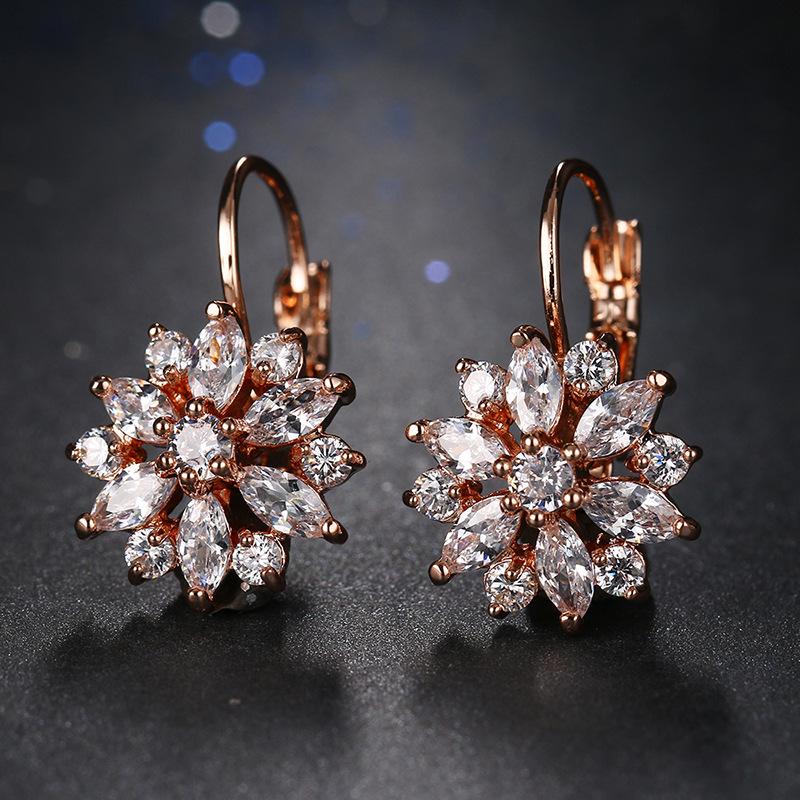 Европейские и американские каффы: Серьги-гвоздики Dark Night Jewelry с разноцветными цветами и кубическим цирконием AAA