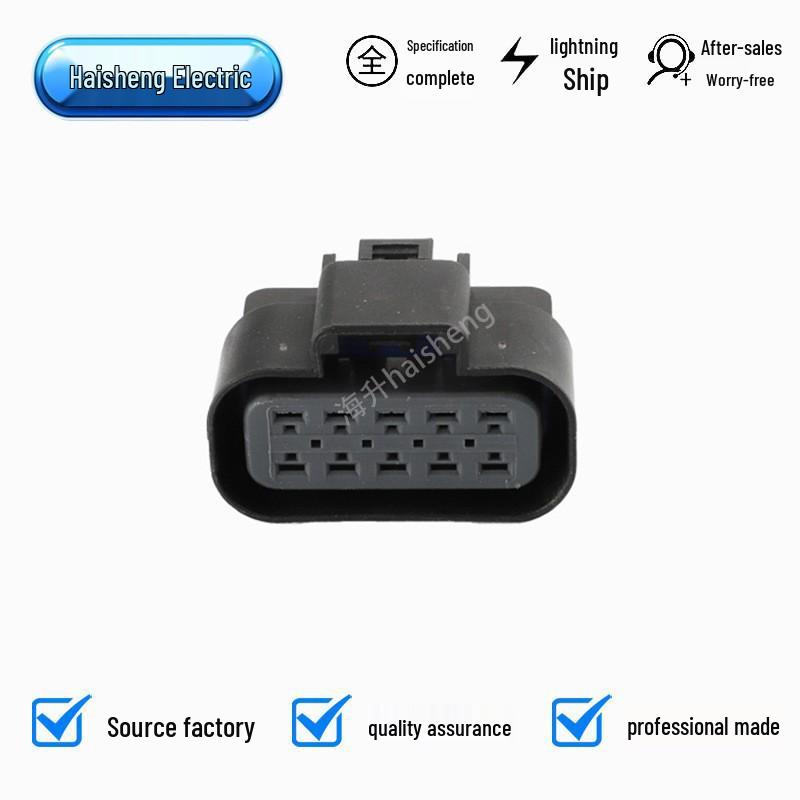2.8 Series 10-Pin Wiring Harness Connector and Plug (15326660 & 15326661)