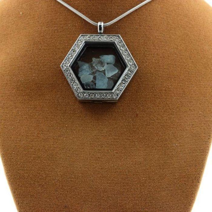 Stones and Minerals. Raw Aquamarine Necklace. Hexagon Model.