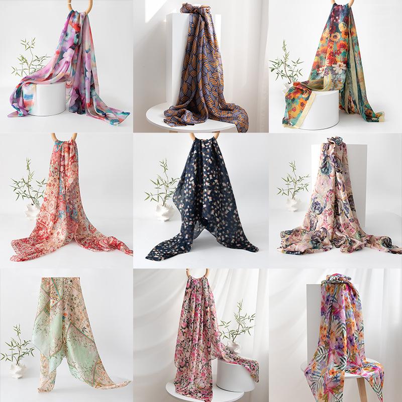 Длинные полосы шелкового шарфа  Высококлассный шарф из тутового шелка  Женский свежий маленький цветочный тонкий стиль  Атмосфера  Большая шаль