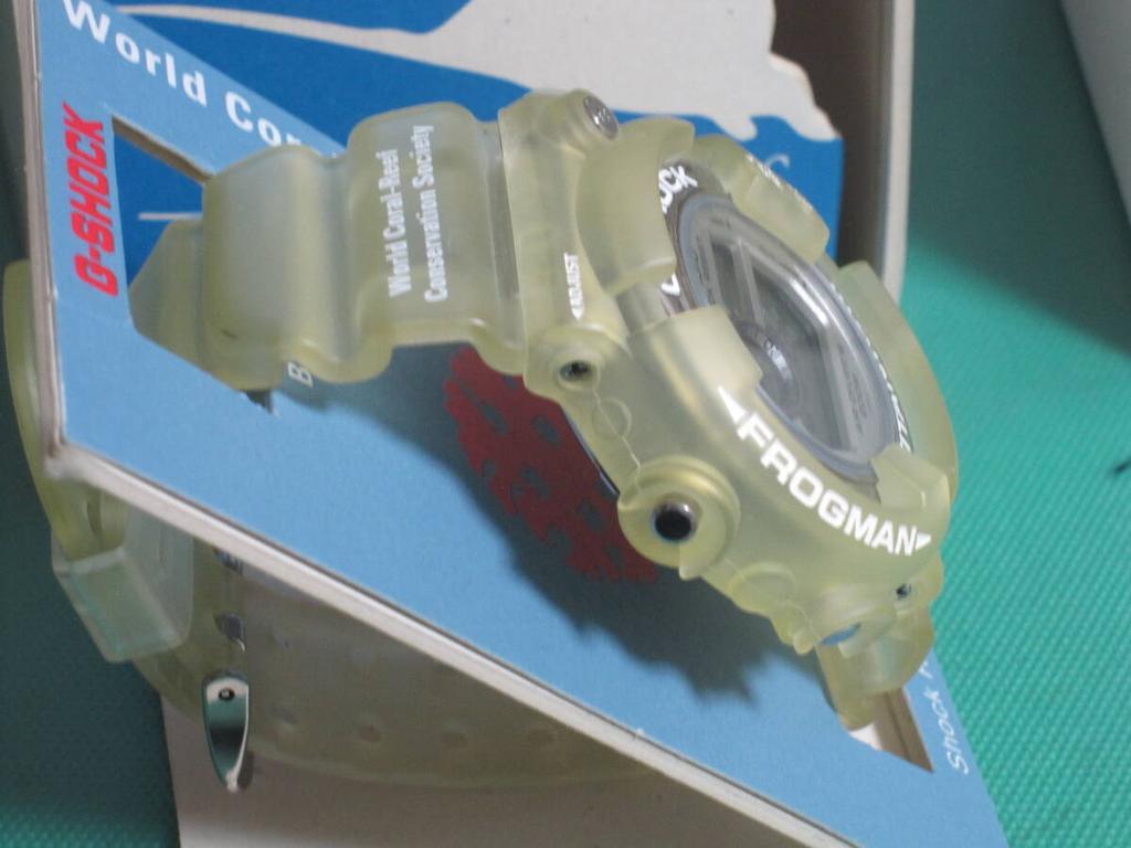 Casio FROGMAN WCCS DW-8201WC-7T