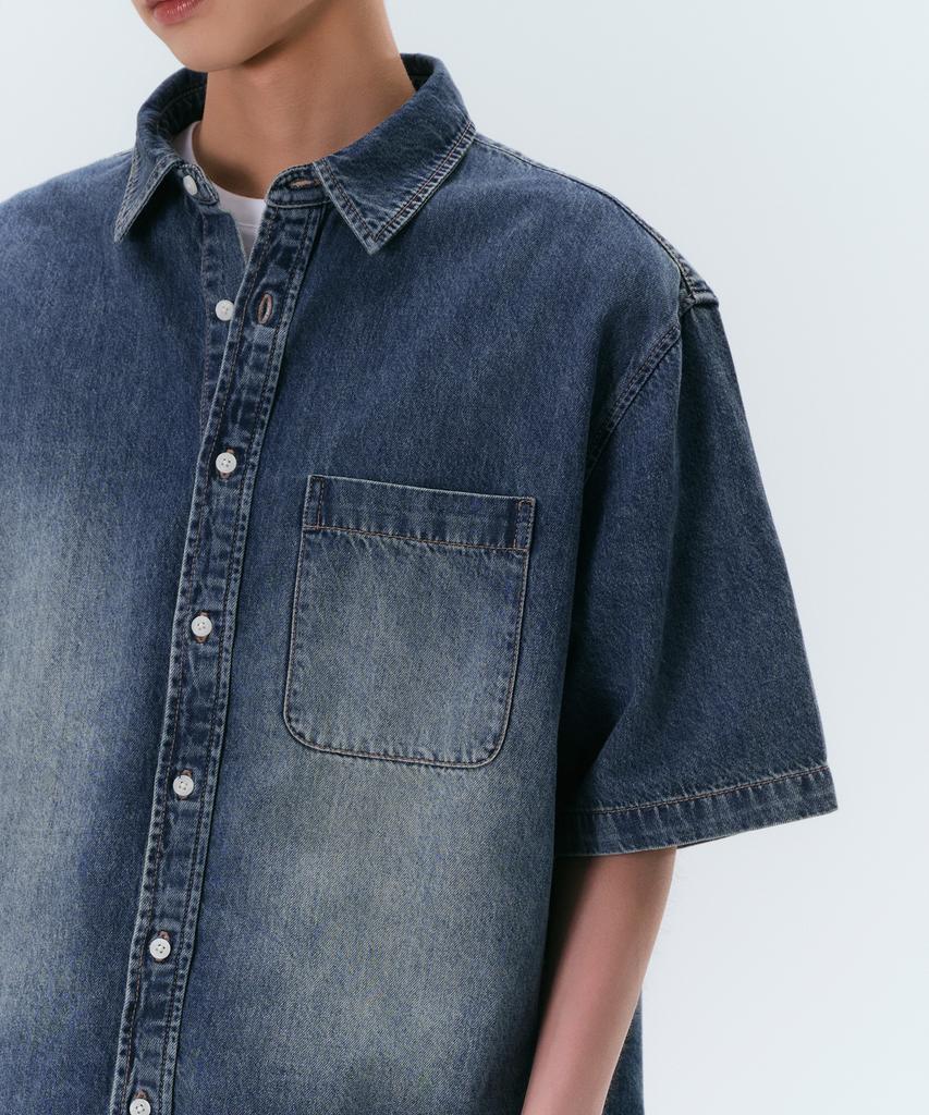 MUSINSA STANDARD Big Brush Relaxed Short Sleeve Denim Shirt [Medium Indigo]