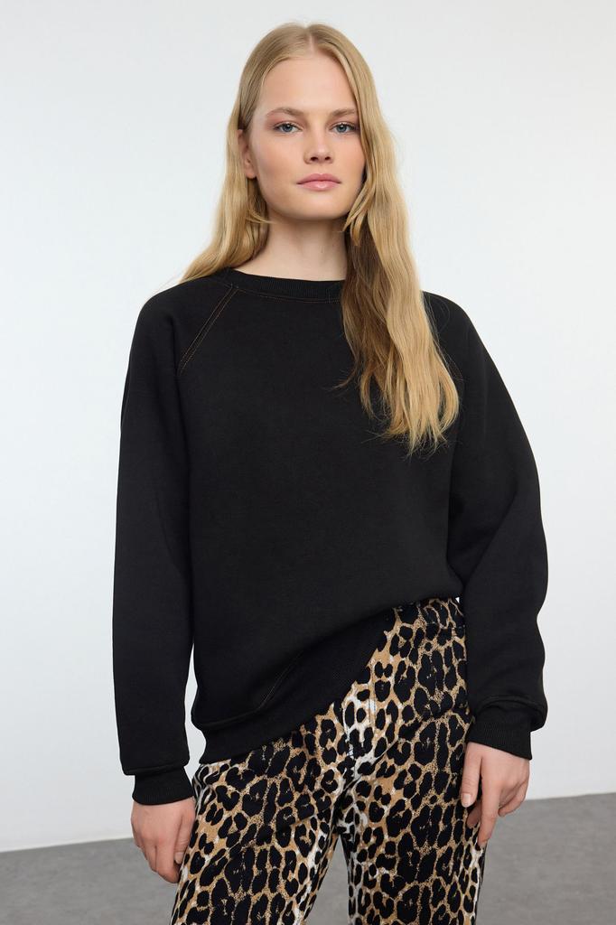 Женская модная стильная толстовка изумрудно-зеленого цвета, свободная удобная посадка, базовый вязаный свитшот с рукавами реглан и круглым вырезом