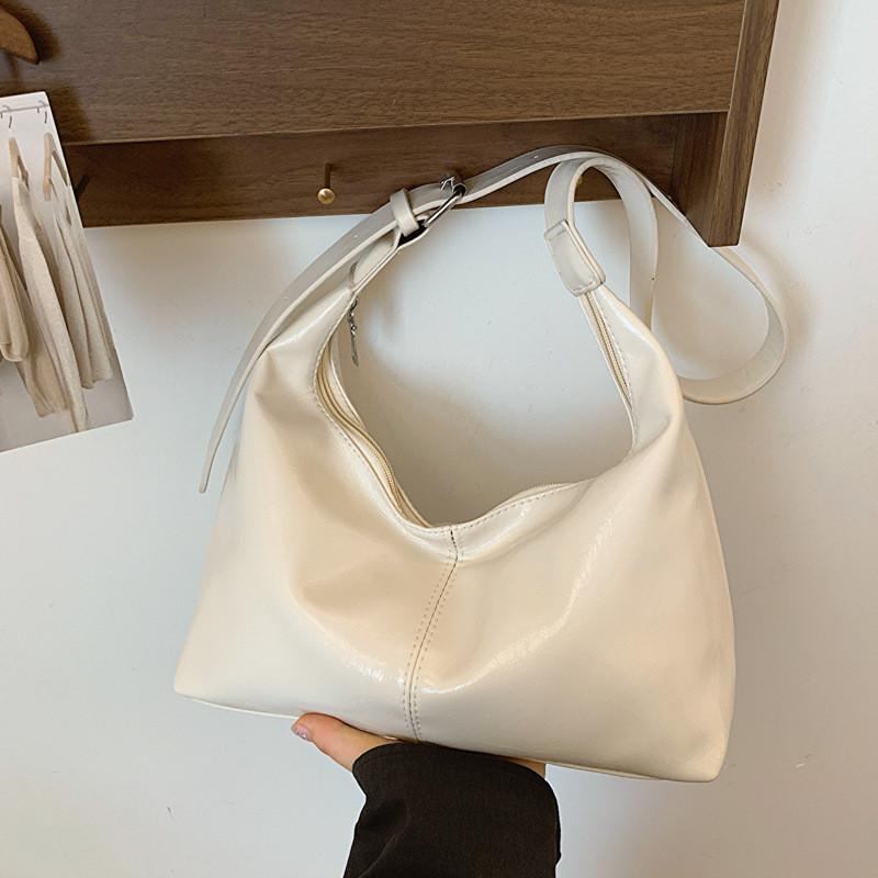 Trendy Street Style Large Capacity Pu Crossbody Bag Fashionable Minimalist Tote Handbag