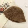 I.K new white bucket hat women's autumn and winter granular lamb plush hat big head circumference show face small hat