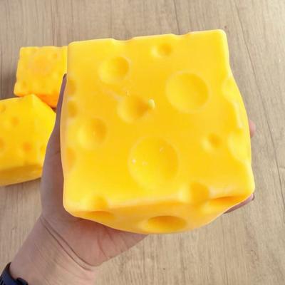 Большая сырная игрушка-пищалка Снятие стресса Блок сыра Игрушка-антистресс Расслабление Помощь концентрации Мячик-антистресс Имитация кубика сыра Сенсорная игрушка