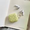 Small fresh matcha green and white flower for AirPods 1 /pro1 earphone protective case cover two or three generations of new girls