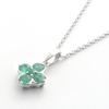 And Me Jewelry Серебряное ожерелье с подвеской из натурального изумруда SV925 с мотивом клевера [You Box] 0,6 карата [в подарочной упаковке]