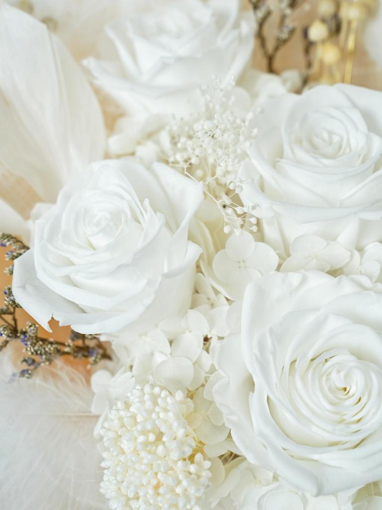 Fiorifiore 2025 Новое поступление День Букет из сохраненных цветов 5 роз Отдельно стоящий с подарочной коробкой Идеально для и Подарки Интерьер Сухоцветы Luminis