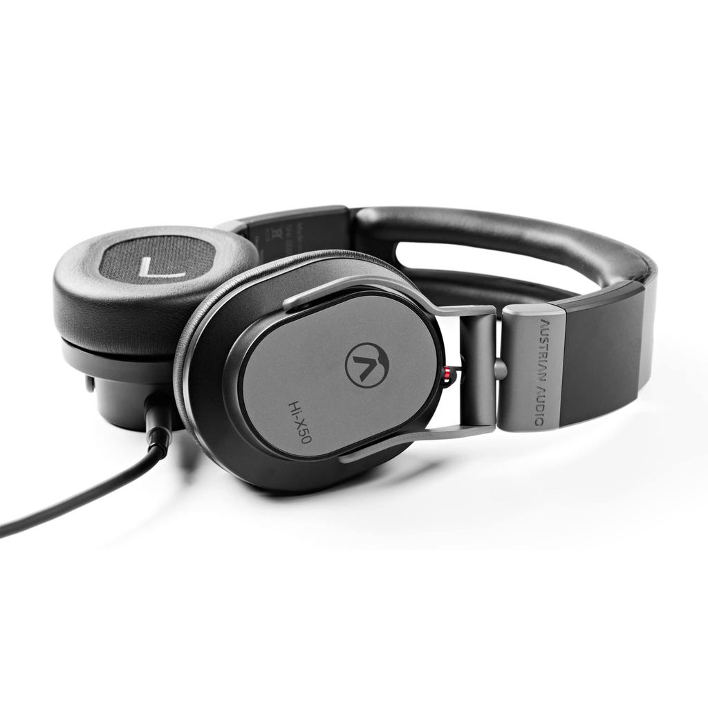 Профессиональные наушники накладные закрытого типа Austrian Audio Hi-X50.
