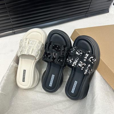 Женская обувь – Сандалии