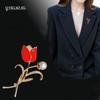 Корейская брошь-тюльпан: Элегантная красная бутоньерка-булавка для женщин