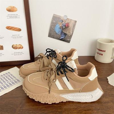 Супер огонь моральные тренировочные туфли на толстой подошве женские 2025 новая весна и лето популярные универсальные папины кроссовки Сяобай повседневные спортивные туфли