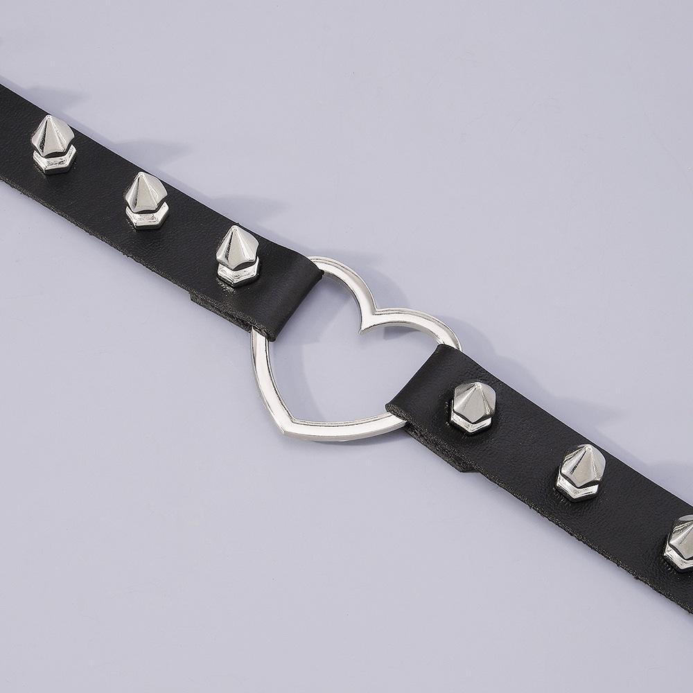 Punk Rock Heart Choker Spike Chocker Goth Steampunk Studded Collar Women Men Emo Fashion Halloween Gothic Jewelry